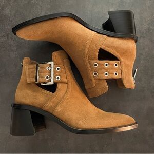 Steve Madden gatewood buckle booties size 7 womens